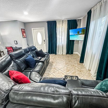 Escape Gameroom, Bar, Bbq, Spacious,King Bed, All Luxury Mattresses, Near Beach, 6 Blocks Away From Bars, Nite Clubs, Res, Shops Miami Exterior photo