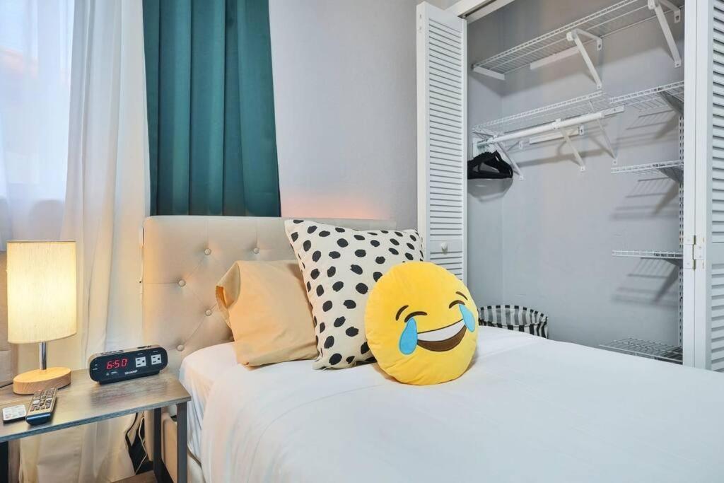 Escape Gameroom, Bar, Bbq, Spacious,King Bed, All Luxury Mattresses, Near Beach, 6 Blocks Away From Bars, Nite Clubs, Res, Shops Miami Exterior photo